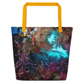 Diver Dena's Adventure Shop-Spectacular Reef Beach Bag
